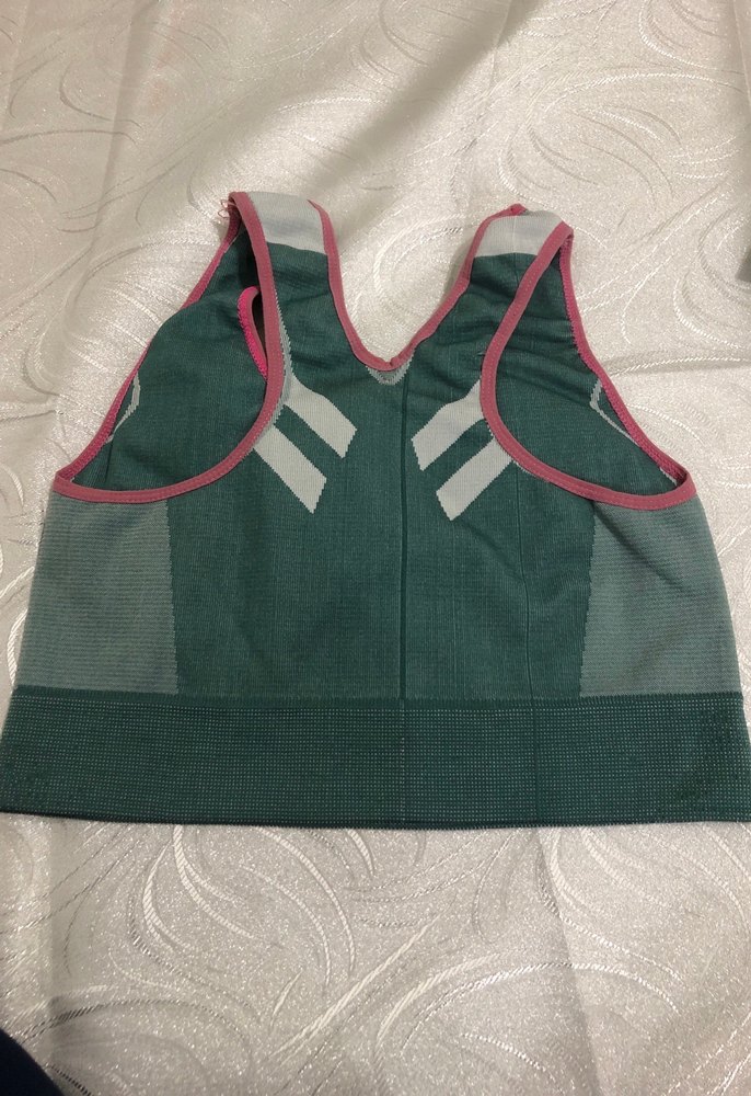 Yeşil ve Gri Spor Sütyeni - Görsel 2