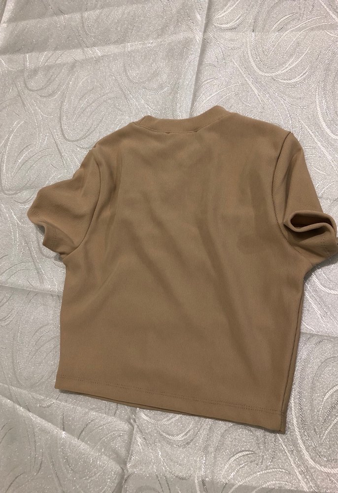 Bej Kısa Kollu Crop Top - Görsel 3