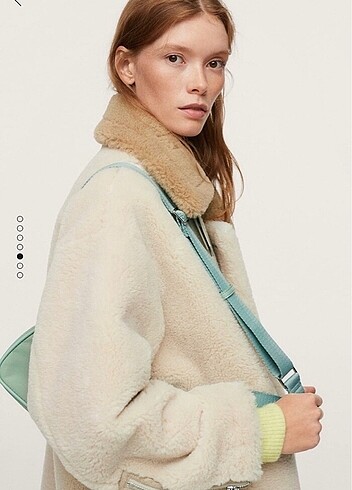 xs Beden beyaz Renk Mango oversize kürk görünümlü ceket