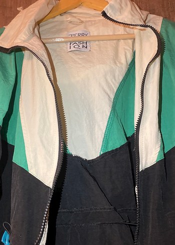 Fermuarlı Yeşil kadın Kapüşonlu Rüzgarlık - Görsel 10