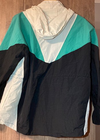 Fermuarlı Yeşil kadın Kapüşonlu Rüzgarlık - Görsel 4