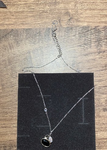 Klasik Şıklık Siyah Mini Kolye - Görsel 3