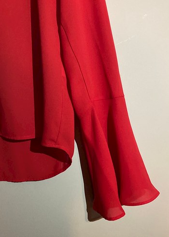 Kırmızı Fırfırlı V Yaka Kadın Bluz koton - Görsel 3