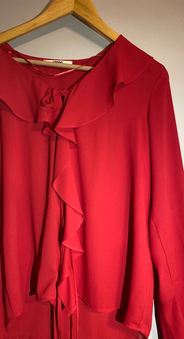 Kırmızı Fırfırlı V Yaka Kadın Bluz koton - Görsel 2