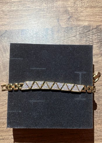 Zincir Detaylı Altın Renkli Kadın çelik bilekliktir kararma yok - Görsel 4