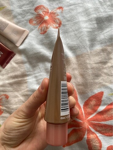 Beden Renk 903 deep glow ?,5 doluluk oranı