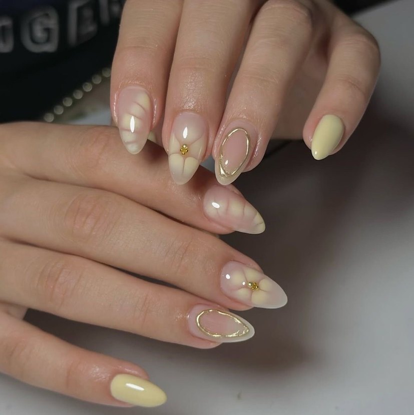 Çiçekli Takma Tırnak - Görsel 2