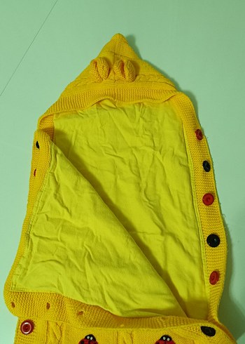 Sarı Nakışlı Örgü Bebek Battaniyesi - Görsel 2