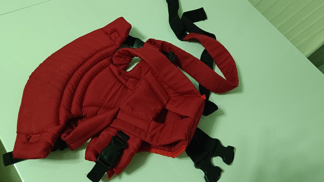 Renkli Kırmızı Bebek Taşıyıcı - Görsel 3