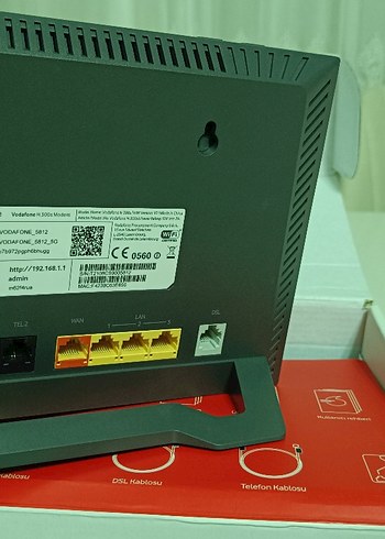 Vodafone H300s Modem Siyah Kutuda - Görsel 2