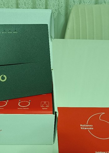 Vodafone H300s Modem Siyah Kutuda - Görsel 3