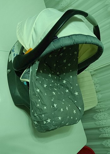 Gri Bebek Oto Koltuğu Yıldız Desenli - Görsel 4