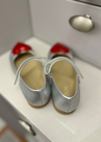 Kız Çocuk gri  Ayakkabı Parlak Kalp Detaylı babet - Görsel 4