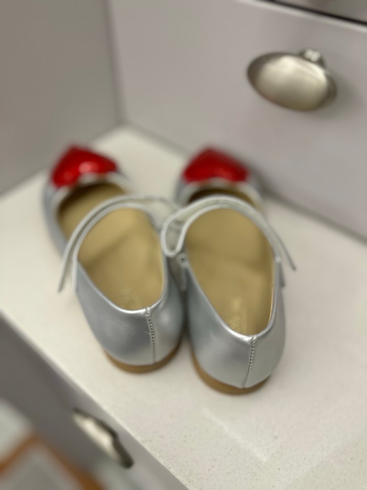 Kız Çocuk gri  Ayakkabı Parlak Kalp Detaylı babet - Görsel 4