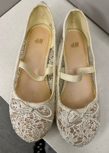 Kız Çocuk Beyaz Dantel Nakışlı Babet - Görsel 2