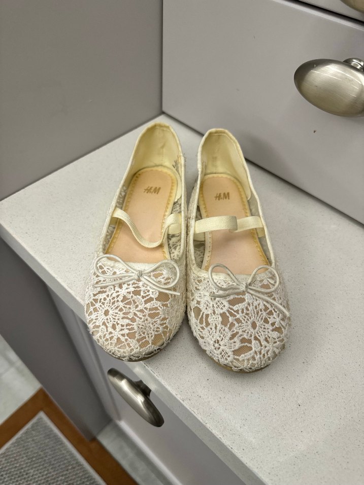 Kız Çocuk Beyaz Dantel Nakışlı Babet - Görsel 3