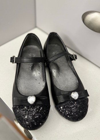 Kızlar için Siyah Tokalı Babet - Görsel 2