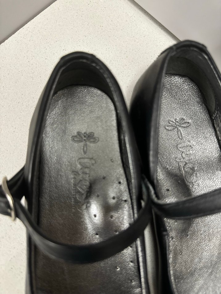 Kızlar için Siyah Tokalı Babet - Görsel 4