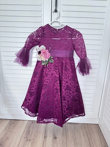 6 Yaş Beden bordo Renk Muhteşem vintage elbise marka mialora couture