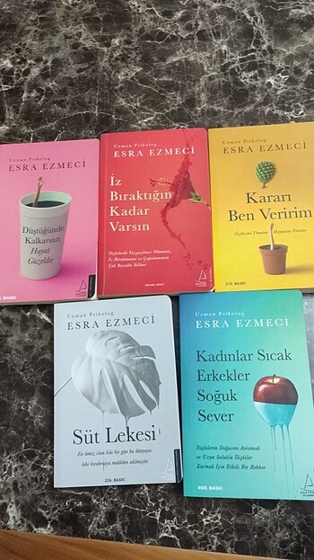 Esra Ezmeci 5 kitap 