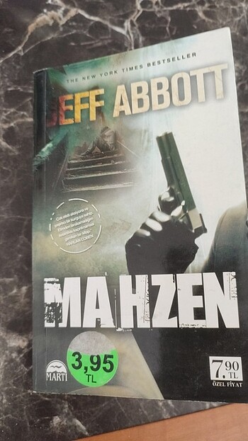 Jeff Abbott, mahzen