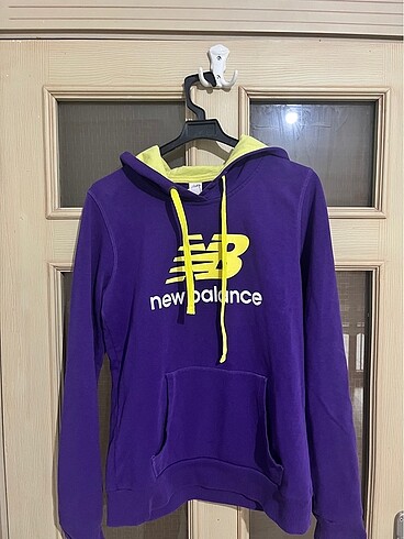 Vintage New Balance Sweatshirt