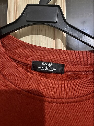 Bershka Sweatshirt