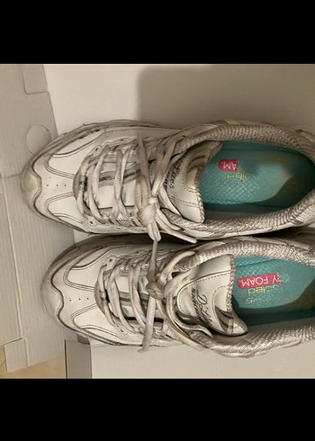 Skechers Beyaz Bağcıklı Skechers Kadın Spor Ayakkabı