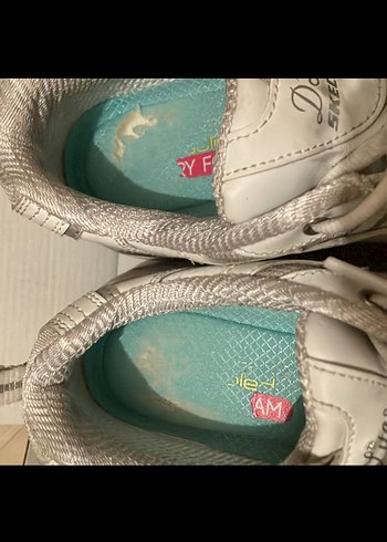 39,5 Beden Beyaz Bağcıklı Skechers Kadın Spor Ayakkabı