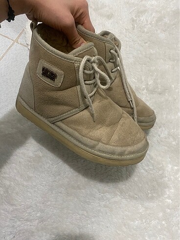 Ugg kısa bot