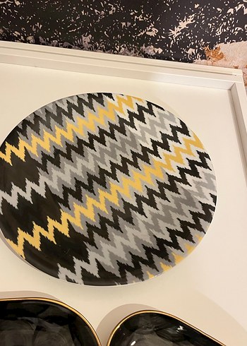 Siyah  Desenli Modern Tabak Seti - Görsel 5