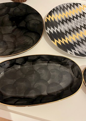 Siyah  Desenli Modern Tabak Seti - Görsel 3