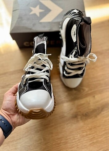 39 Beden siyah Renk Converse run star 2