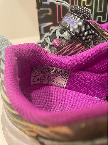 31 Beden Skechers Kız Çocuk Spor Ayakkabı