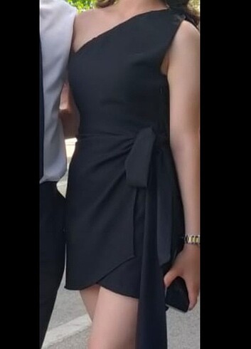 Siyah elbise