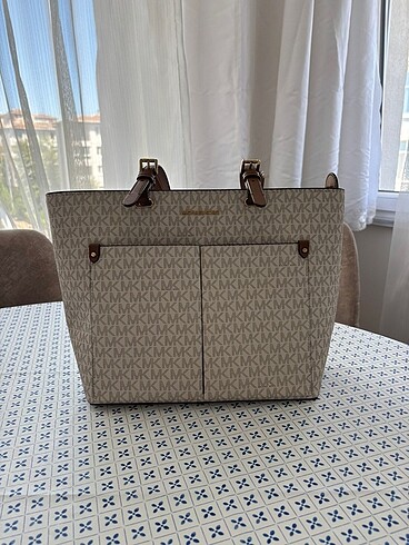 Michael Kors çanta