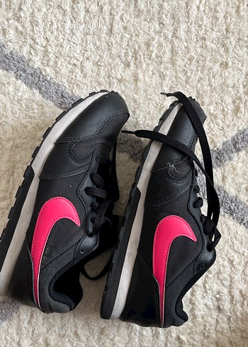 Nike spor ayakkabı