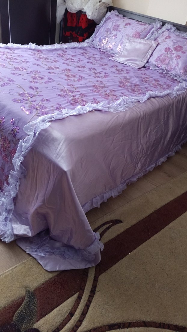 Lila Nakışlı İşlemeli Yatak Örtüsü - Görsel 5