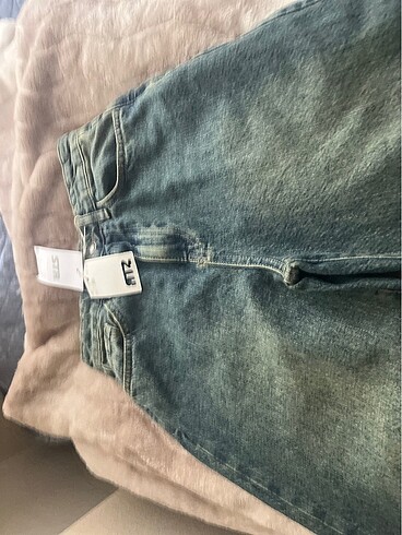32 Beden lacivert Renk Stradivarius jean