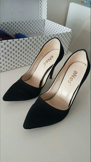 Diğer Stiletto