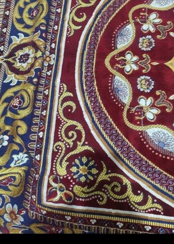 Klasik Desenli Çok Renkli Halı - Görsel 3