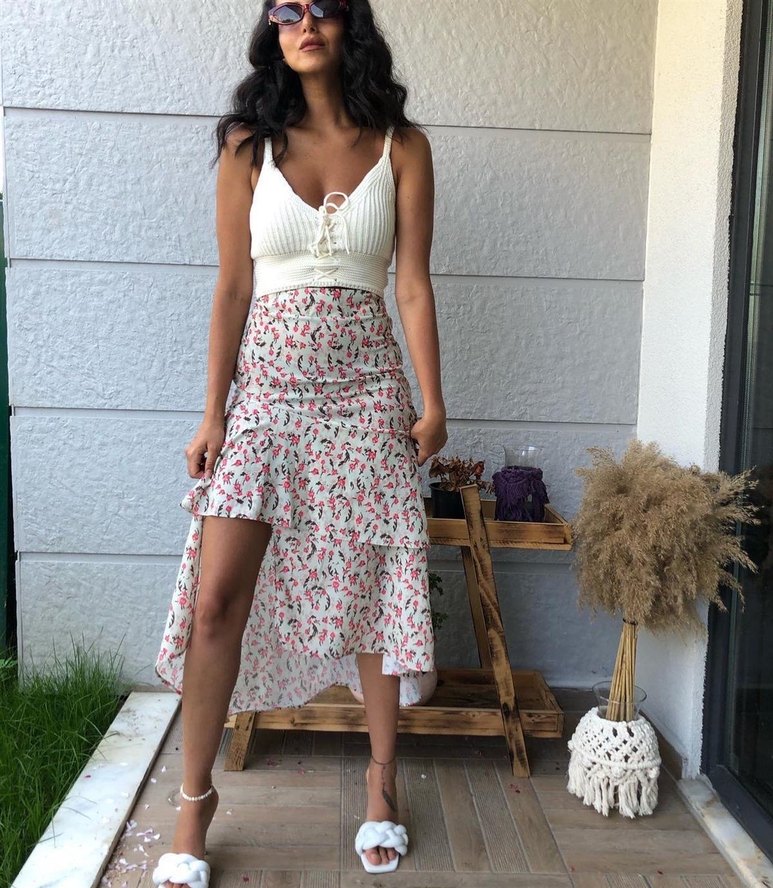 Beyaz Çiçek Desenli Uzun Etek - Görsel 2