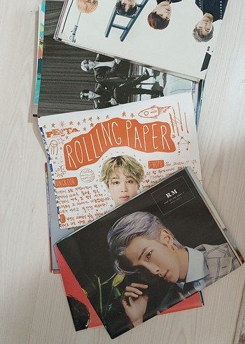 BTS Poster (Arkalı önlü 70 Adet poster)