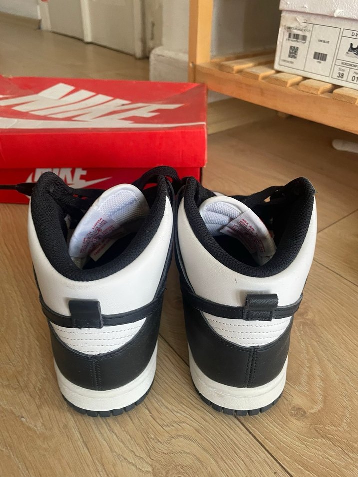 Nike Dunk Siyah Beyaz Bağcıklı Kadın Spor Ayakkabı - Görsel 3