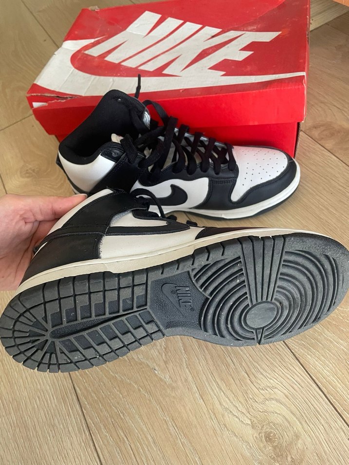 Nike Dunk Siyah Beyaz Bağcıklı Kadın Spor Ayakkabı - Görsel 4