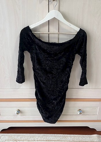 Stradivarius Drapeli Kadife Siyah Elbise - Görsel 2