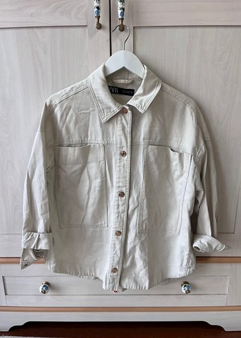 Düğmeli Beyaz Kadın Denim Gömlek - Görsel 2