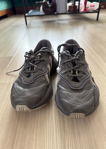 36 Beden Adidas Ozweego Model Spor Ayakkabı