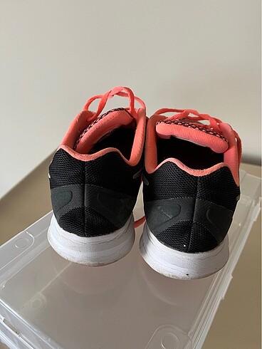 Nike 35.5 numara orjinal nike ayakjabı