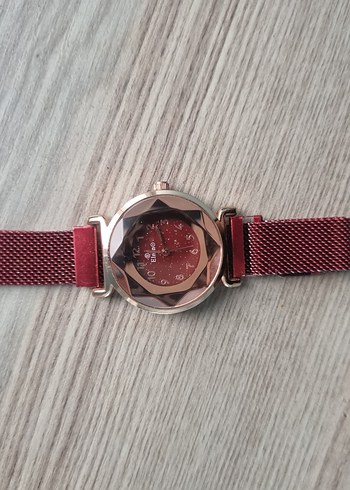Bordo Parlak Kemerli Kadın Kol Saati